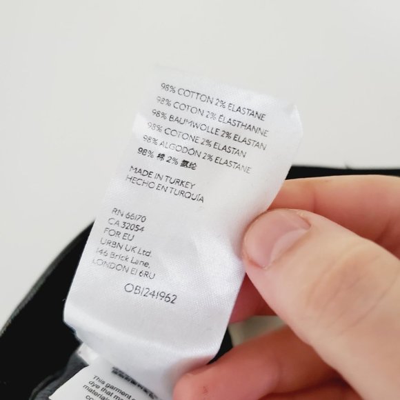 Anthropologie Pilcro Raw Hem Vintage Slim Straight Cropped Jeans - Picture 10 of 13